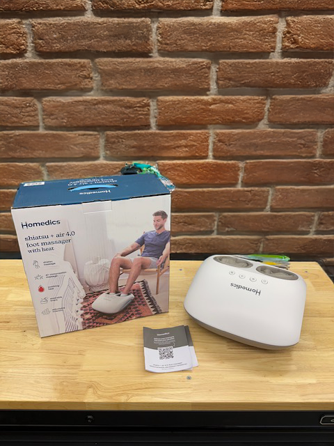 Shiatsu + air 4.0 foot massager with heat